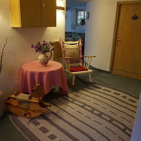 Garni Liberia Πανσιόν