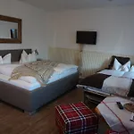 Gaestehaus Kuhns Alpenrose Penzion