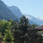 Gaestehaus Kuhns Alpenrose Casa de hóspedes 4*