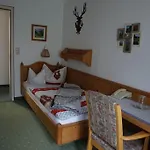 Gaestehaus Kuhns Alpenrose Pensión Oberstdorf