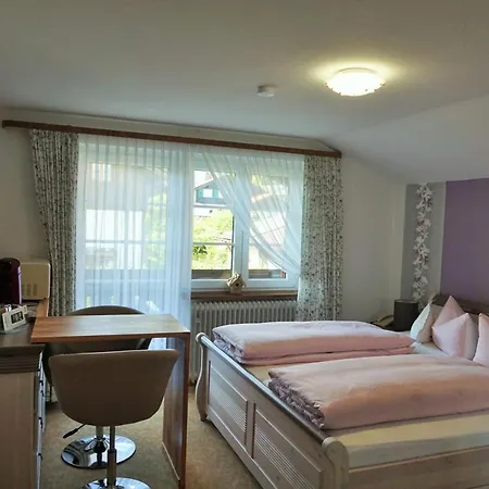 Gaestehaus Kuhns Alpenrose Oberstdorf