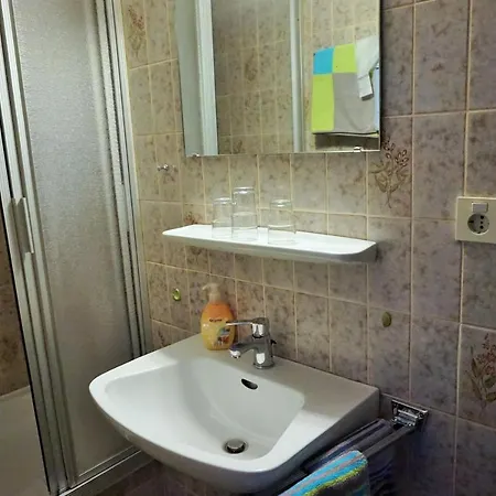 Gaestehaus Kuhns Alpenrose Gæstehus 4*