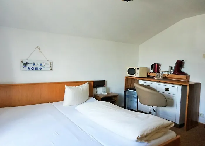 Garni Liberia אוברסטדורף